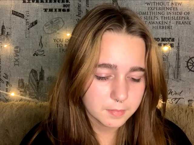 EmilyAnderl live cam on BongaCams