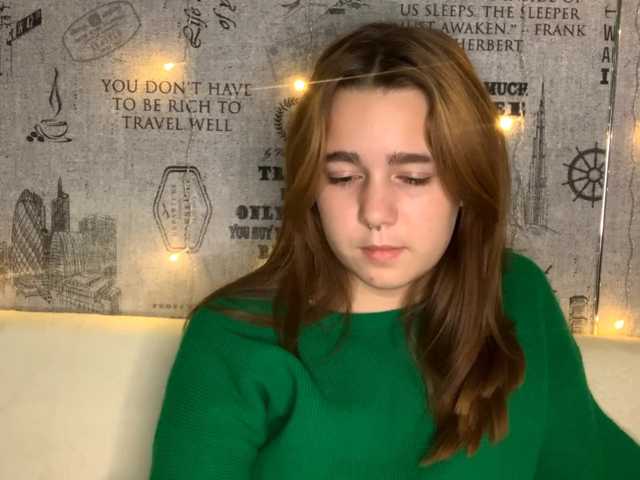 EmilyAnderl live cam on BongaCams