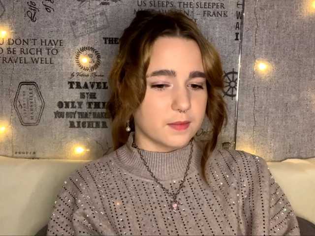 EmilyAnderl live cam on BongaCams