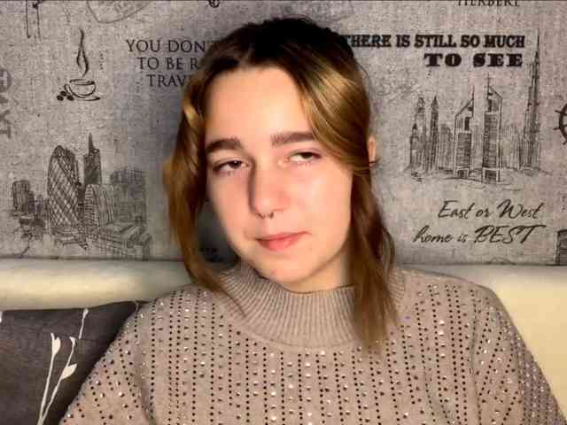 EmilyAnderl webcam