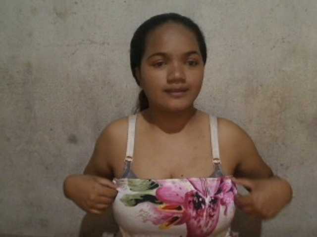 Lamyan live cam on BongaCams