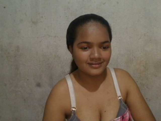 Lamyan live cam preview
