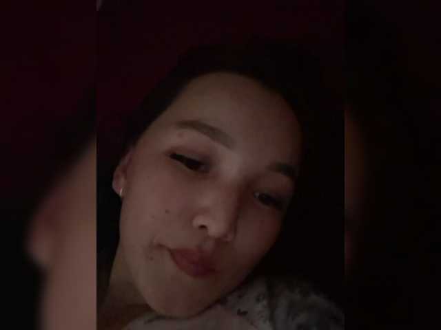 AnelyaMayaa, modèle webcam