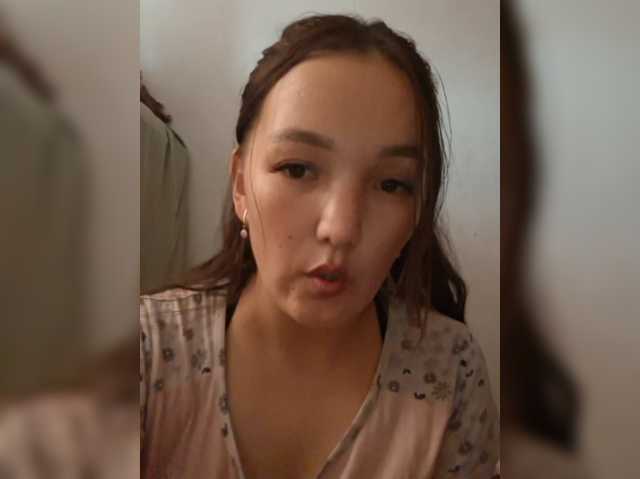 MilaaRose live cam preview