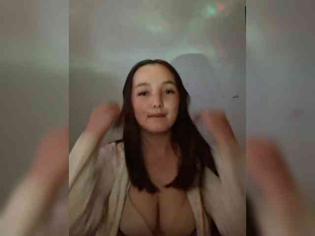 MilaaRose webcam