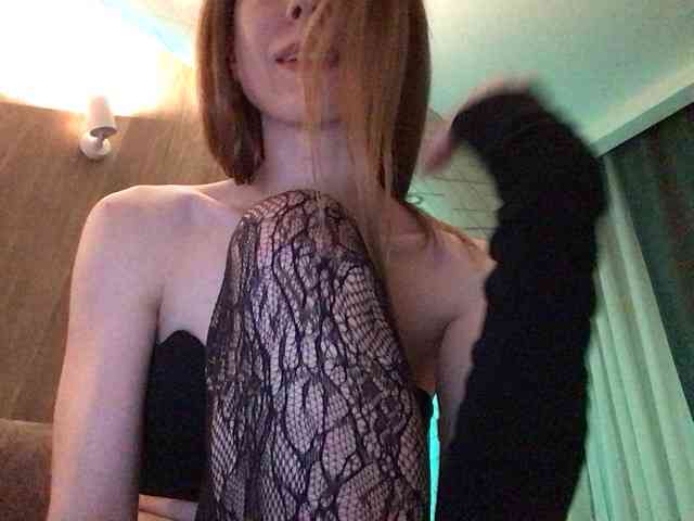 Graceful_Lexy webcam