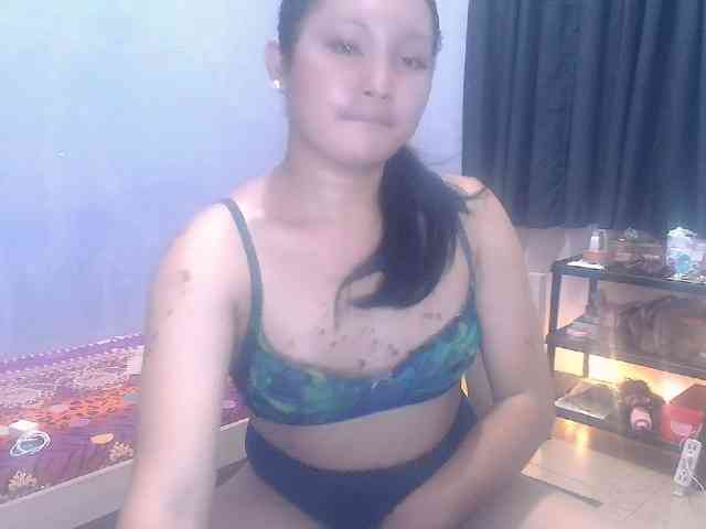 SweetSeductressRoxxiee