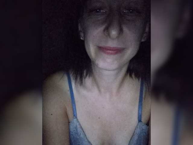 Alisemonik live cam on BongaCams