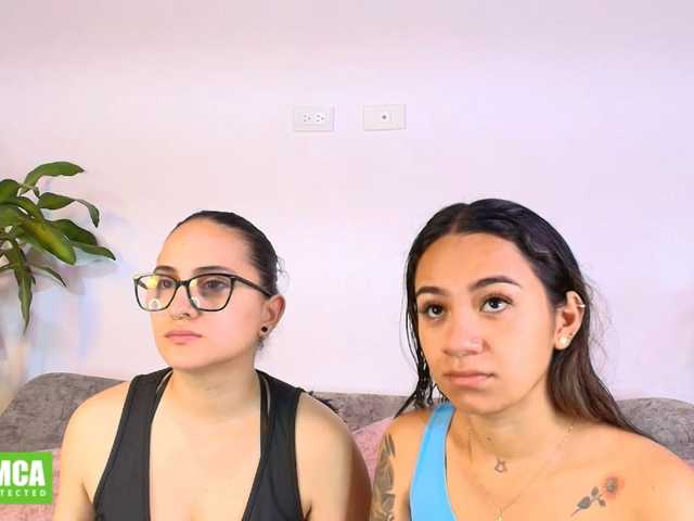 Gia-Jules live cam on BongaCams