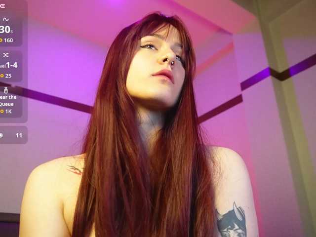 MaeveLith live cam on BongaCams