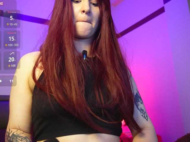 MaeveLith live cam on BongaCams