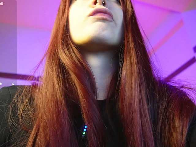 MaeveLith live cam on BongaCams
