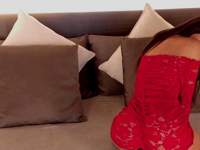 RomyBloom live cam on BongaCams