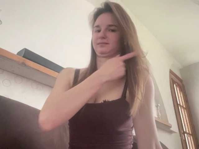 GemaMinjarez live cam on BongaCams