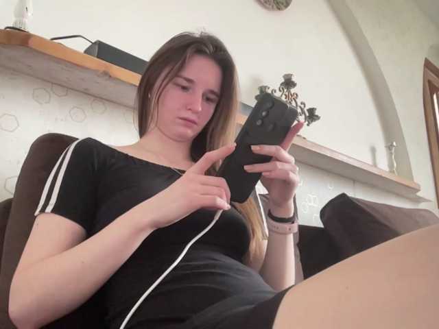 GemaMinjarez live cam on BongaCams