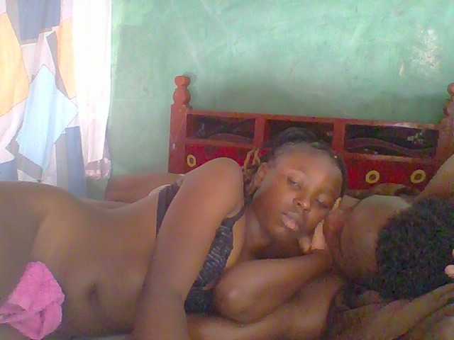 Adorable-couple