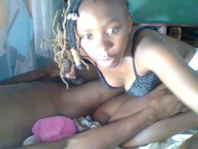 Adorable-couple live cam on BongaCams