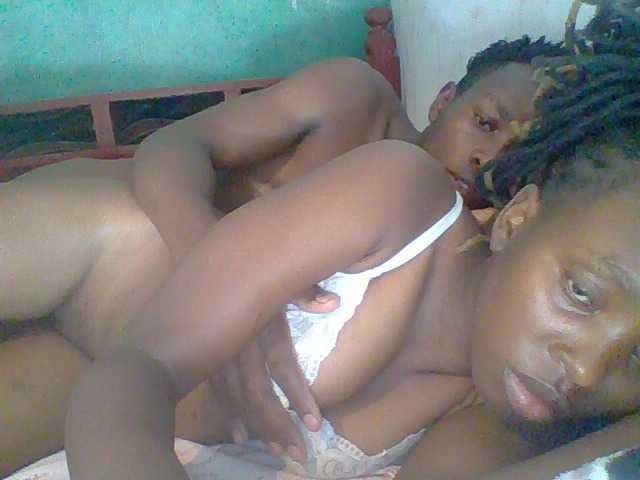 Adorable-couple
