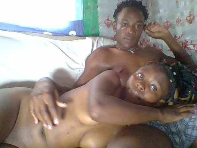 Adorable-couple