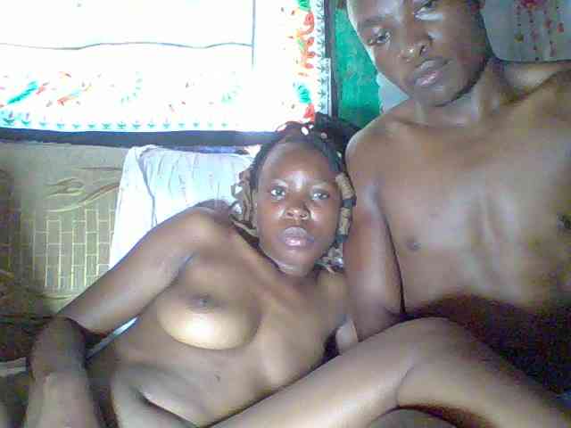 Adorable-couple Adorable-couple