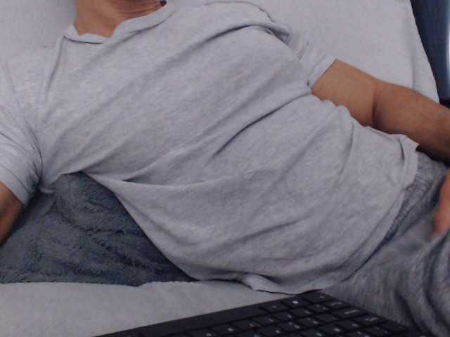 MikeyMaXXX