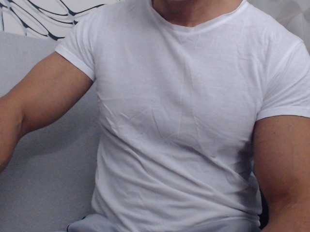 MikeyMaXXX