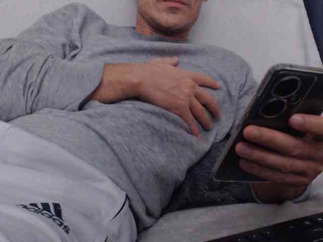 MikeyMaXXX