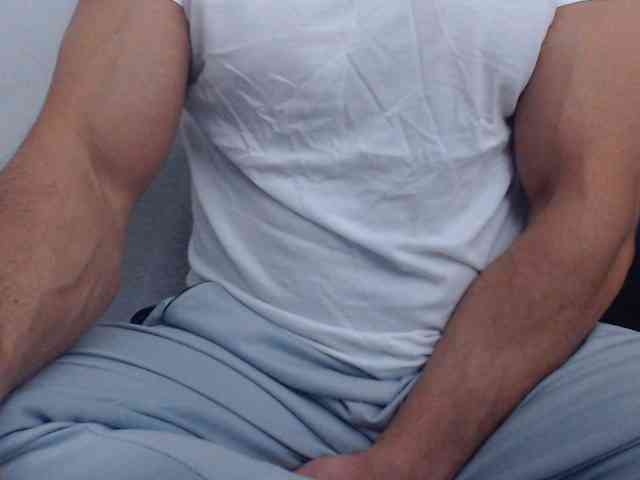 MikeyMaXXX