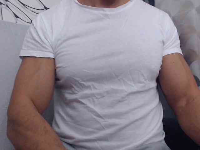 MikeyMaXXX