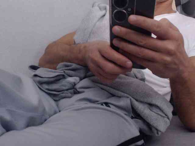 MikeyMaXXX