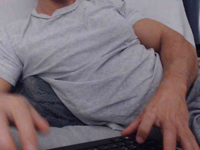 MikeyMaXXX