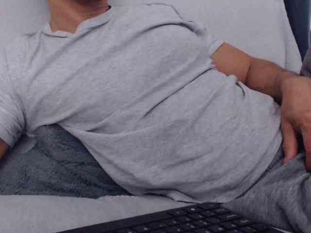 MikeyMaXXX