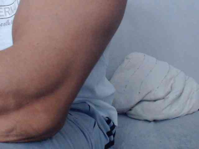 MikeyMaXXX