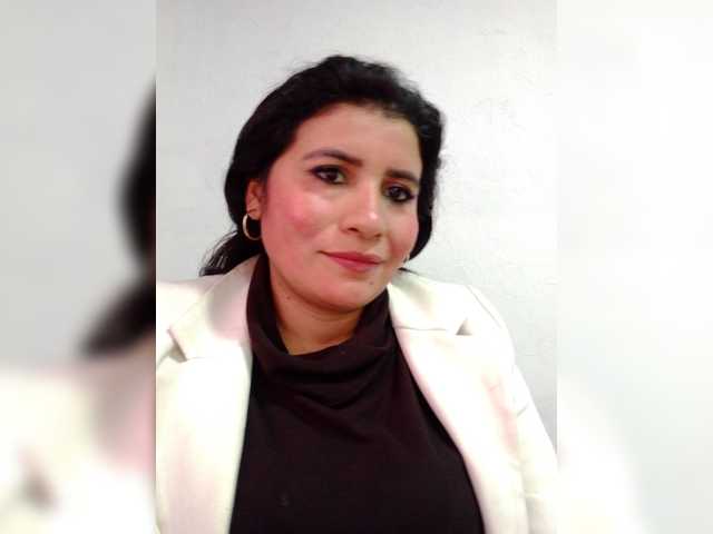 Melanie-25 live cam on BongaCams