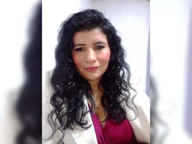 Melanie-25 live cam on BongaCams