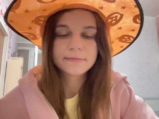 ClassieBalistrieri live cam on BongaCams