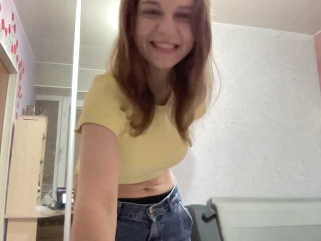 ClassieBalistrieri live cam on BongaCams