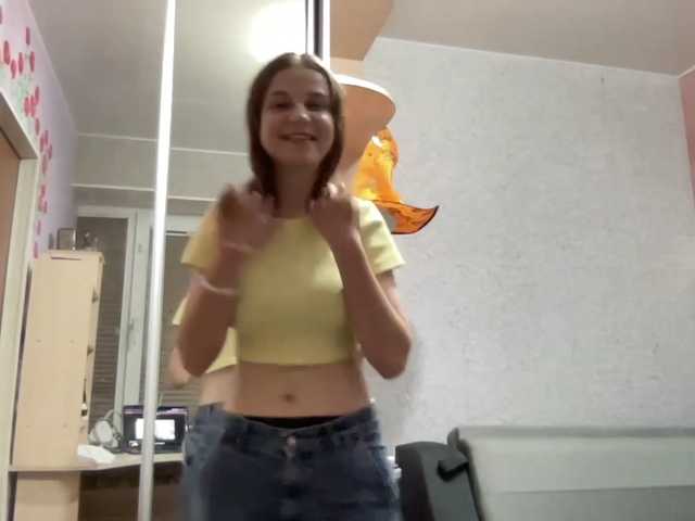 ClassieBalistrieri live cam on BongaCams