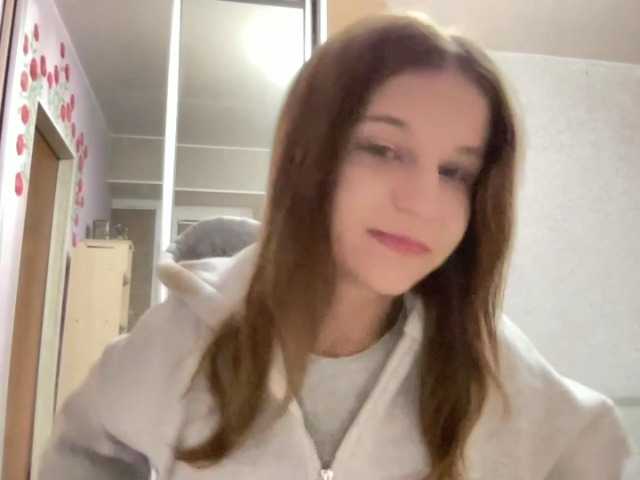 le modèle ClassieBalistrieri est en webcam porno dans un show sur le site bongacams, il possède les tags suivants: White/Caucasian,Brunette,Trimmed