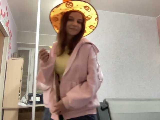 ClassieBalistrieri live cam on BongaCams