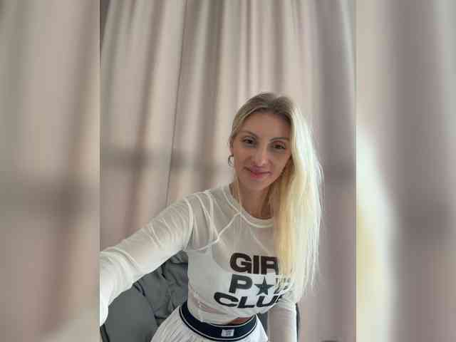 KarinaSimka webcam