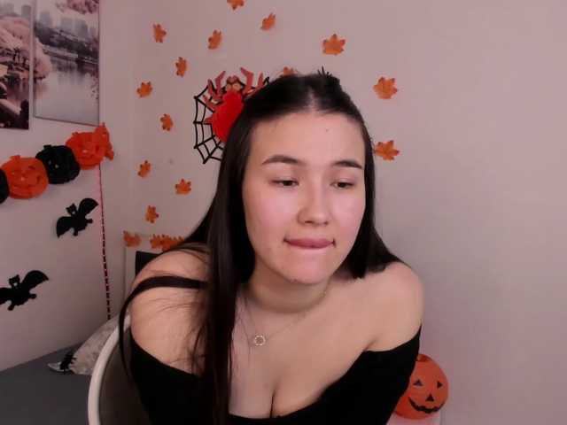 Baby-Miya1 live cam on BongaCams