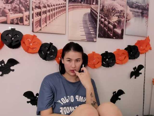Baby-Miya1 live cam on BongaCams