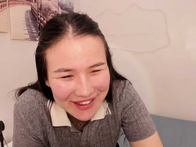 Baby-Miya1 live cam on BongaCams