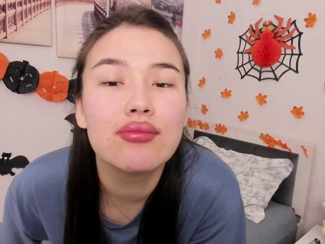 Baby-Miya1 live cam on BongaCams