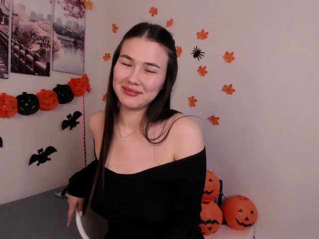 Baby-Miya1 live cam on BongaCams