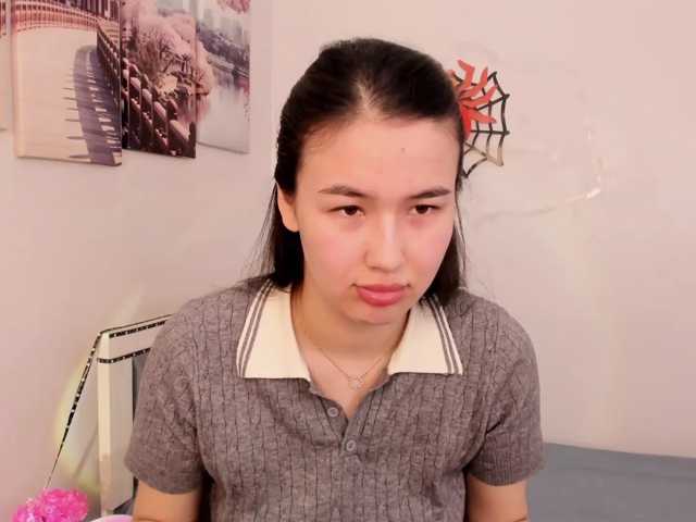 Baby-Miya1 live cam on BongaCams