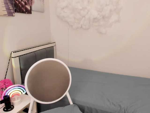 Baby-Miya1 live cam on BongaCams
