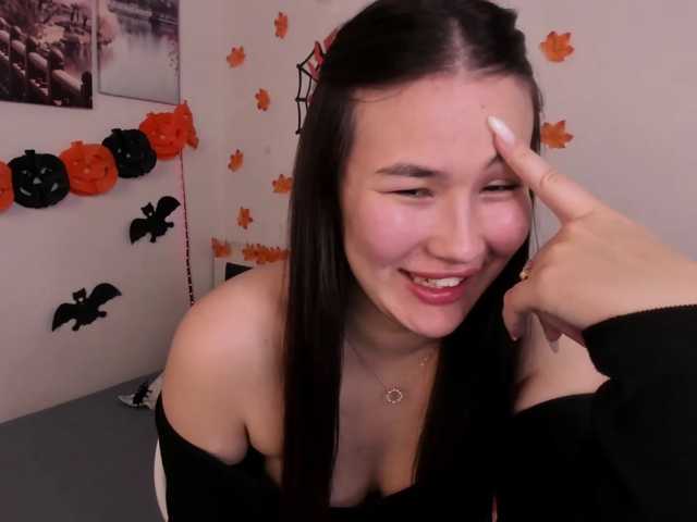 Baby-Miya1 live cam on BongaCams