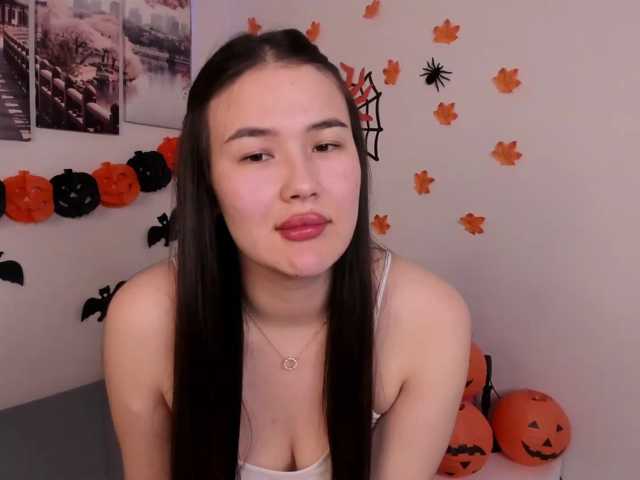 Baby-Miya1 live cam on BongaCams